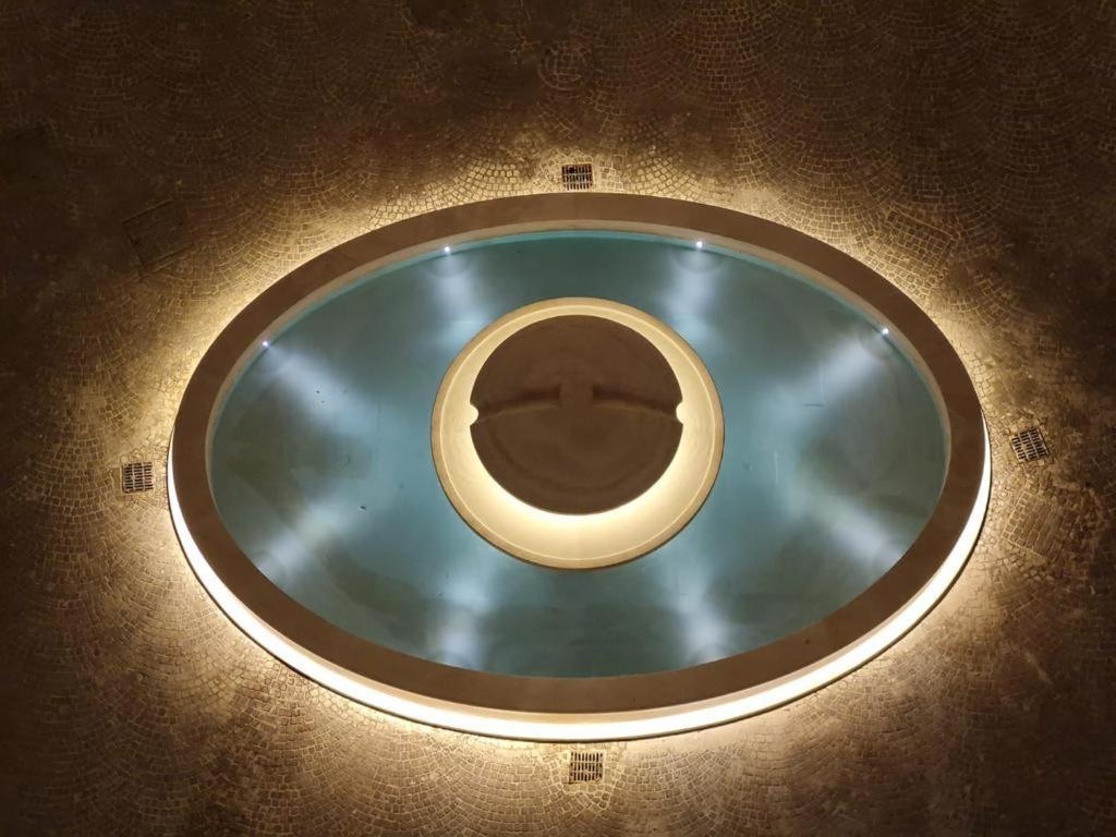Piazza Amore Napoli Luxury Apartment Nel Cuore Di Napoli Luaran gambar